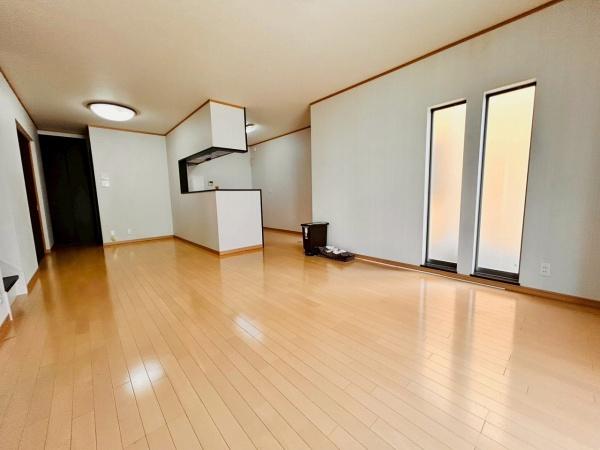 和泉市室堂町の中古一戸建て