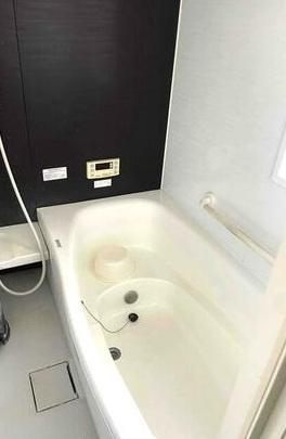 泉大津市助松町２丁目の中古一戸建