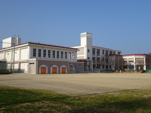 泉佐野市新町1丁目の中古一戸建て(泉佐野市立第三小学校)