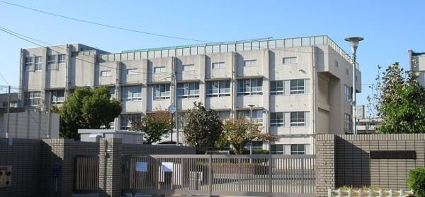 イトーピア泉北深井 中古マンション(堺市立深井中央中学校)