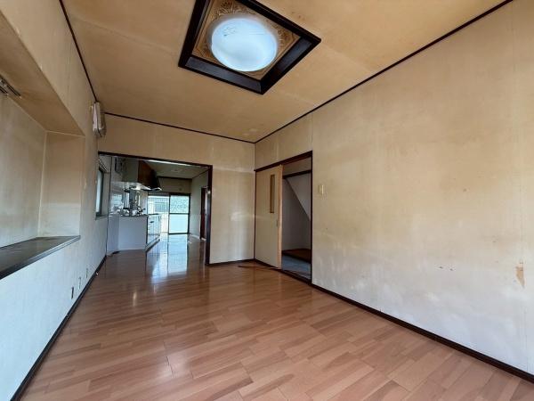 岸和田市今木町の中古一戸建て(リビング)