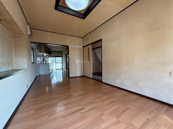 岸和田市今木町の中古一戸建て(リビング)