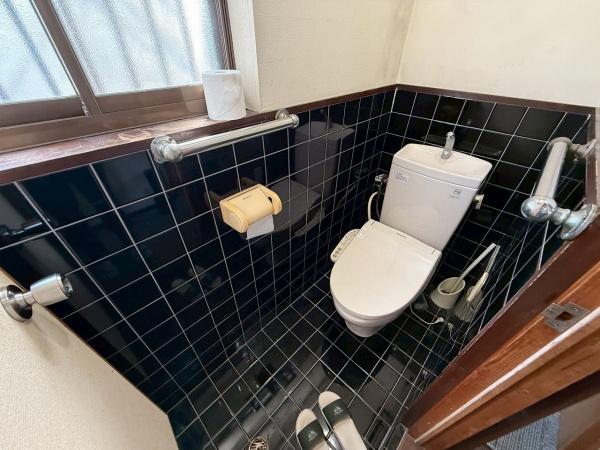 岸和田市今木町の中古一戸建て(トイレ)