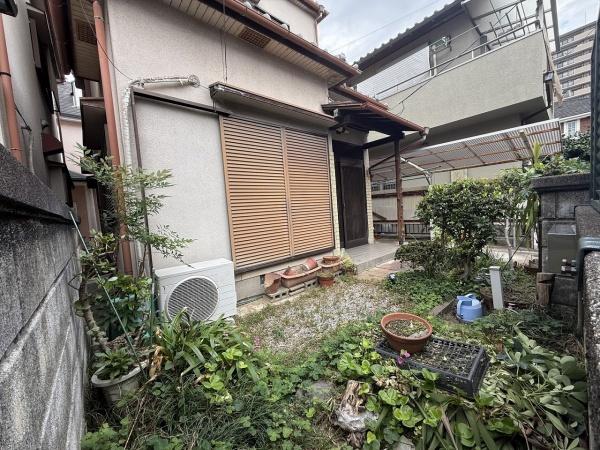 岸和田市土生町2丁目の中古一戸建て(庭)