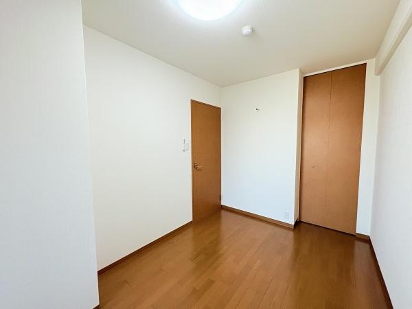 ユニライフ貝塚プラージュ　中古マンション