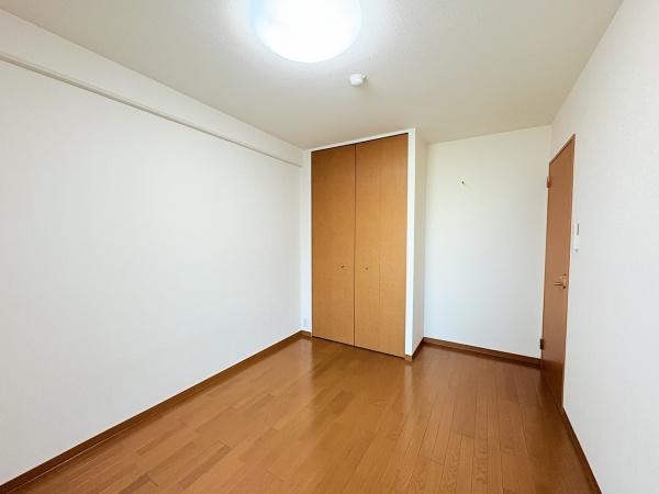 ユニライフ貝塚プラージュ　中古マンション