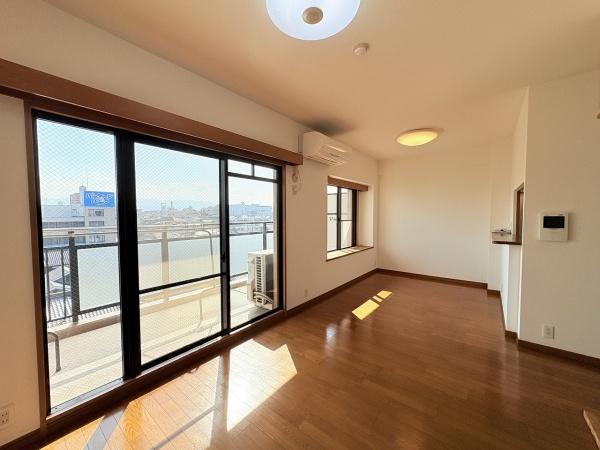 ユニライフ貝塚プラージュ　中古マンション