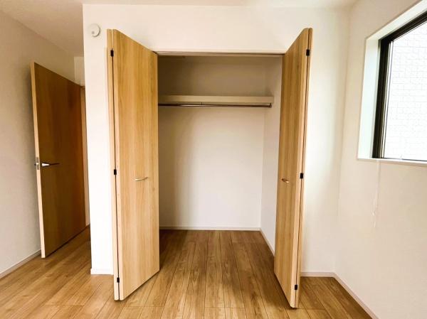 高石市羽衣５丁目の新築一戸建