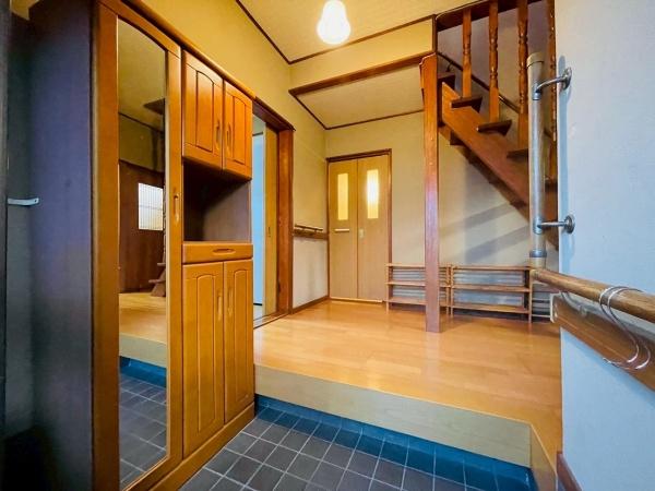 和泉市小田町２丁目の中古一戸建て