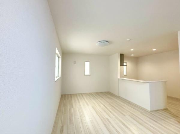 泉佐野市日根野の中古一戸建て