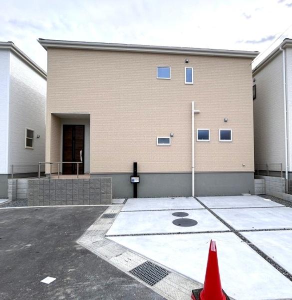 岸和田市春木泉町の新築一戸建