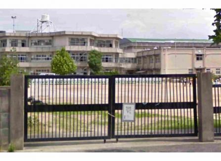 岸和田市中井町３丁目の中古一戸建て(岸和田市立新条小学校)