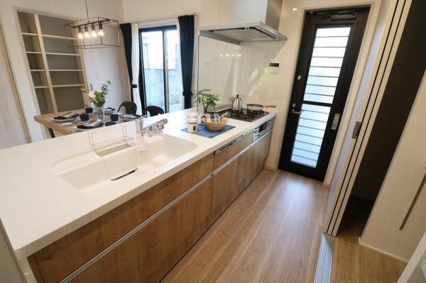 堺市東区日置荘西町　新築戸建