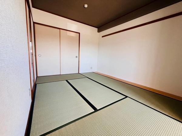 ブリティッシュ・ティンバー泉佐野　中古マンション