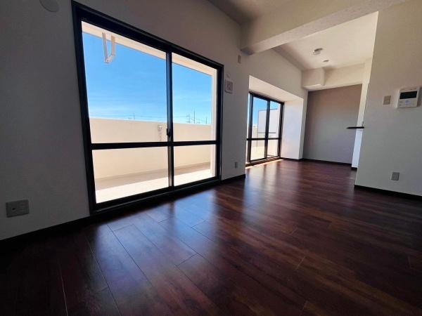 ブリティッシュ・ティンバー泉佐野　中古マンション