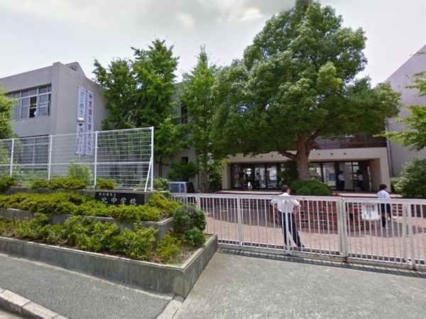 岸和田市春木旭町の中古一戸建て(岸和田市立北中学校)