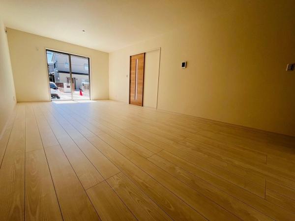 泉南市岡田３丁目の新築一戸建