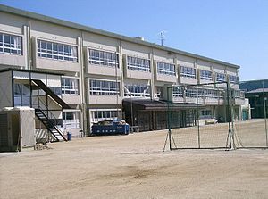 河内長野市末広町の中古一戸建て(河内長野市立長野中学校)