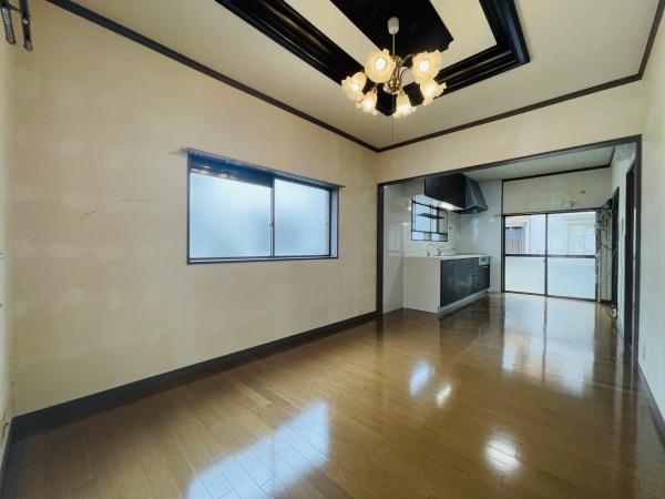 泉佐野市日根野の中古一戸建て