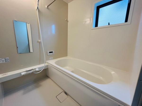 和泉市富秋町１丁目の新築一戸建