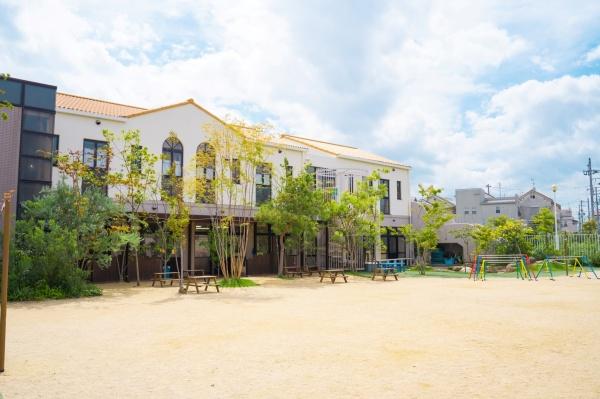 藤和浜寺公園ホームズ駅前通り(認定こども園はまでら保育園)