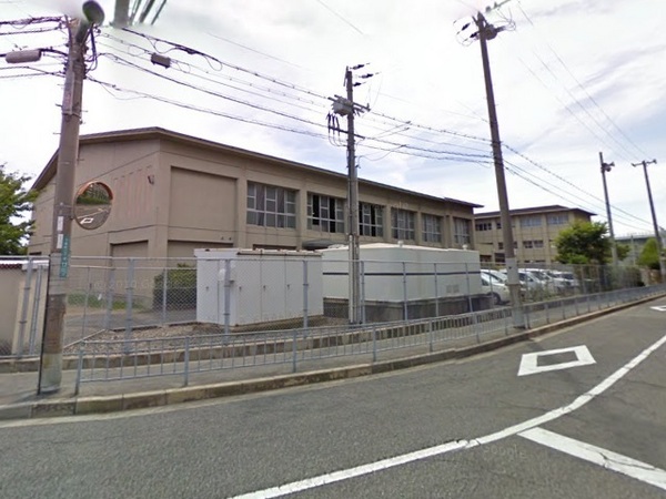 ファミール岸和田パークスクエア　中古マンション(岸和田市立野村中学校)