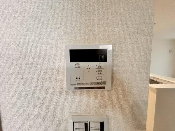 泉佐野市鶴原３丁目の新築一戸建