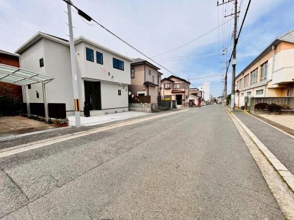 貝塚市脇浜４丁目の新築一戸建