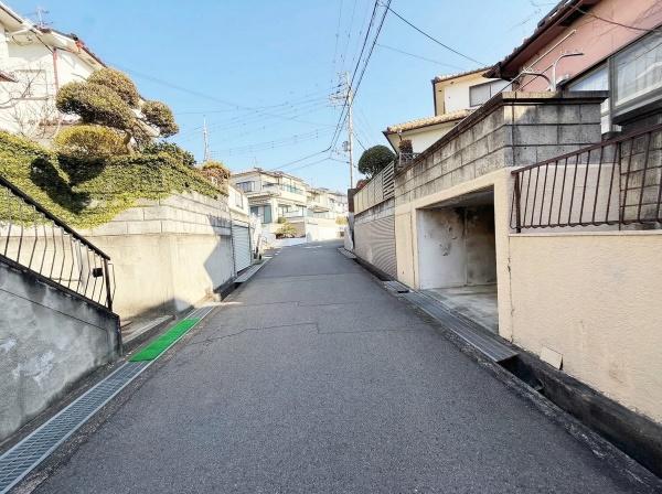 和泉市山荘町３丁目の中古一戸建て