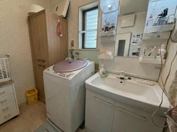和泉市山荘町３丁目の中古一戸建