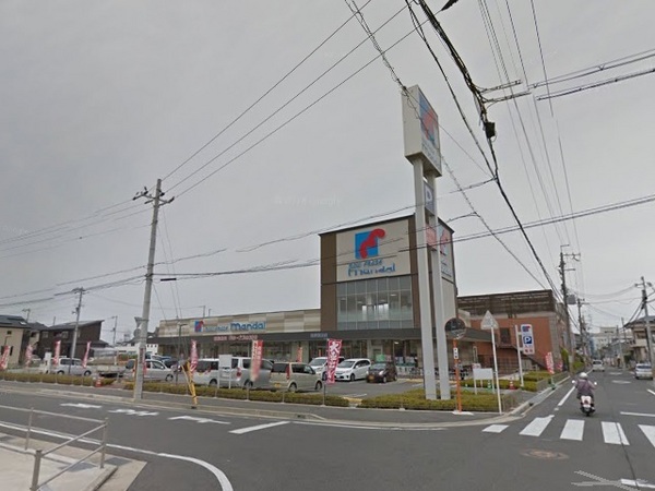 岸和田市八阪町３丁目の中古一戸建て(万代東岸和田店)