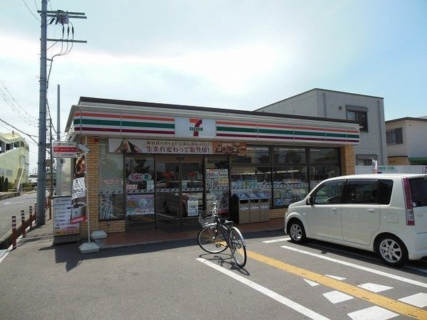 岸和田市八阪町３丁目の中古一戸建て(セブンイレブン岸和田作才町1丁目店)