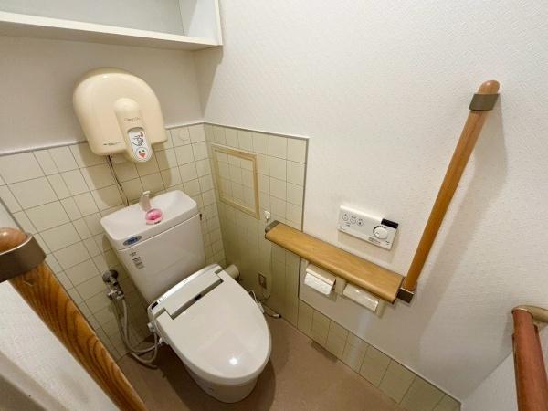 朝日プラザシティ・サザンパーク４番街Ｆ棟