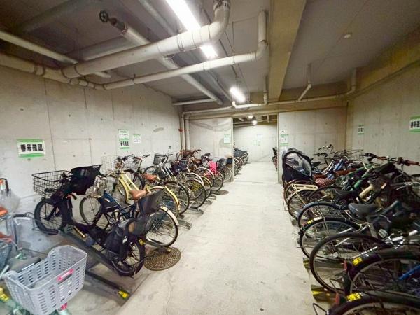 朝日プラザシティ・サザンパーク４番街Ｆ棟