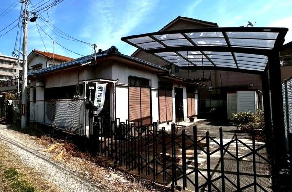 高石市千代田２丁目の中古一戸建