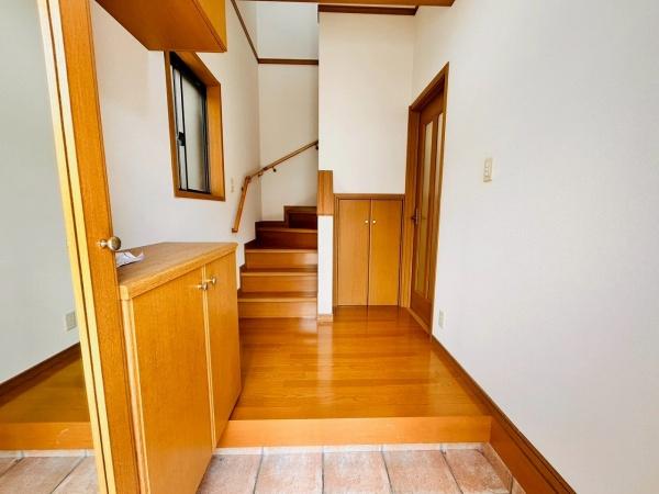 和泉市小田町の中古一戸建て