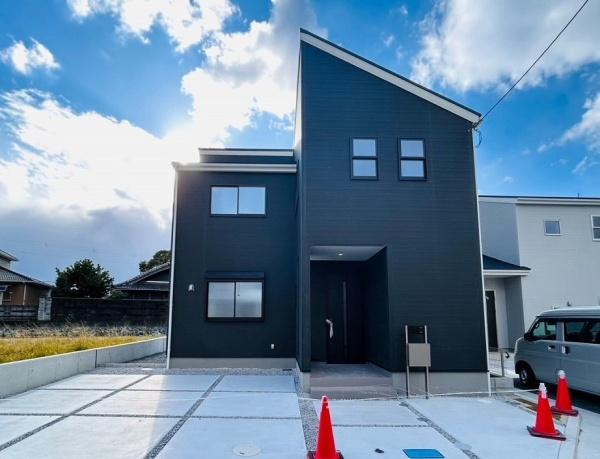 泉大津市助松町３丁目の新築一戸建