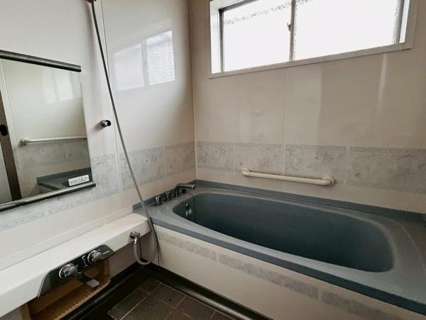 泉南郡熊取町青葉台１丁目の中古一戸建