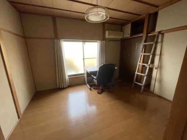 泉大津市二田町３丁目の中古一戸建て