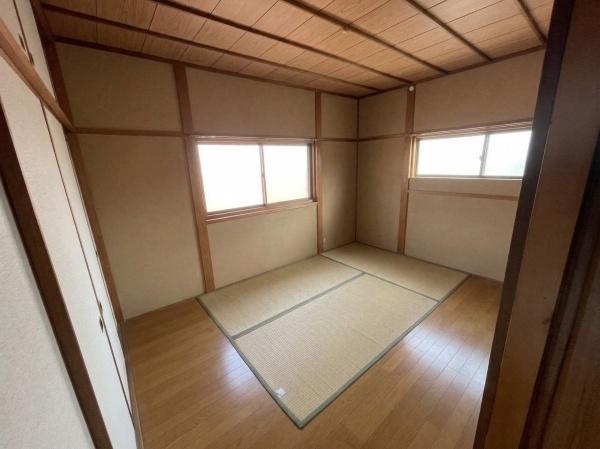 泉大津市二田町３丁目の中古一戸建て