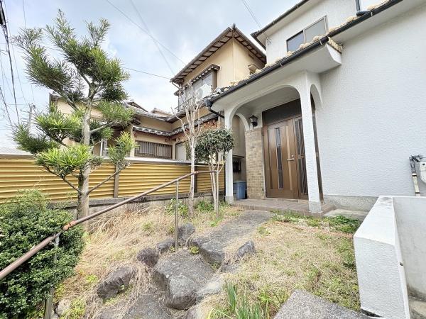泉南郡熊取町朝代東１丁目の中古一戸建て