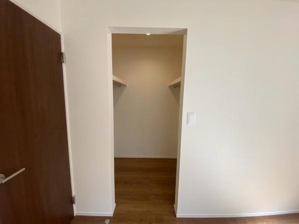 泉南市男里７丁目の新築一戸建