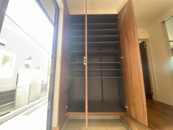 泉南市男里７丁目の新築一戸建