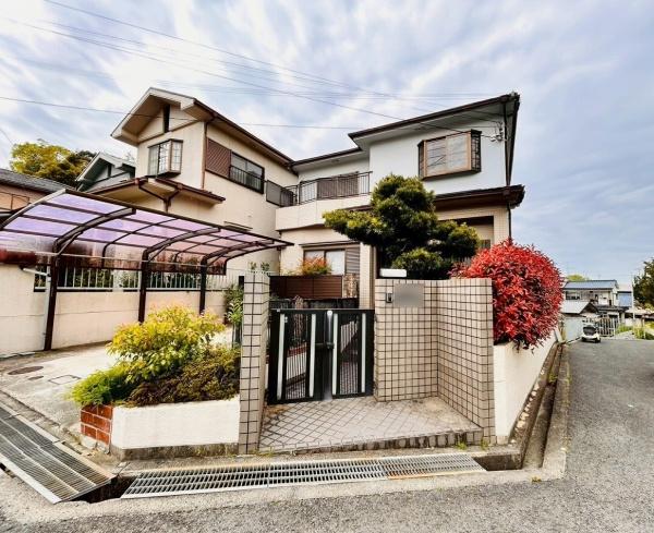 泉南郡熊取町小谷北１丁目の中古一戸建