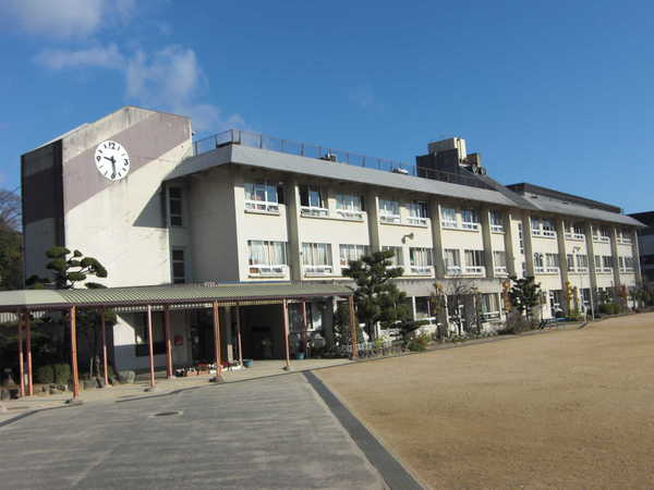 ライオンズマンション千代田弐番館　中古マンション(河内長野市立楠小学校)