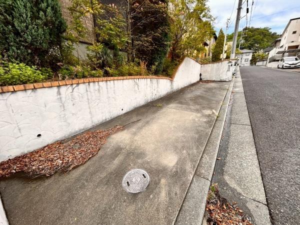 泉南郡熊取町つばさが丘西２丁目の中古一戸建て