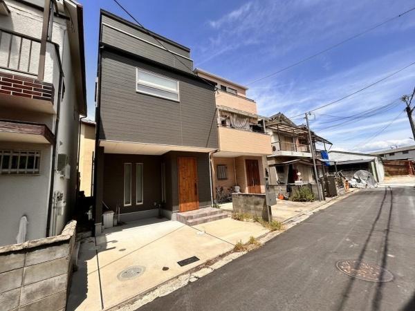 和泉市小田町１丁目の中古一戸建
