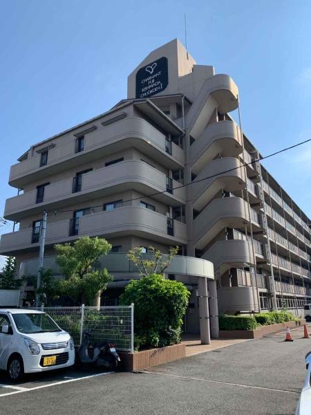 シャルマンフジ岸和田中央公園壱番館　中古マンション