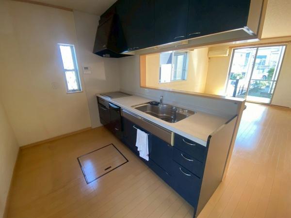 泉南市樽井８丁目の中古一戸建て