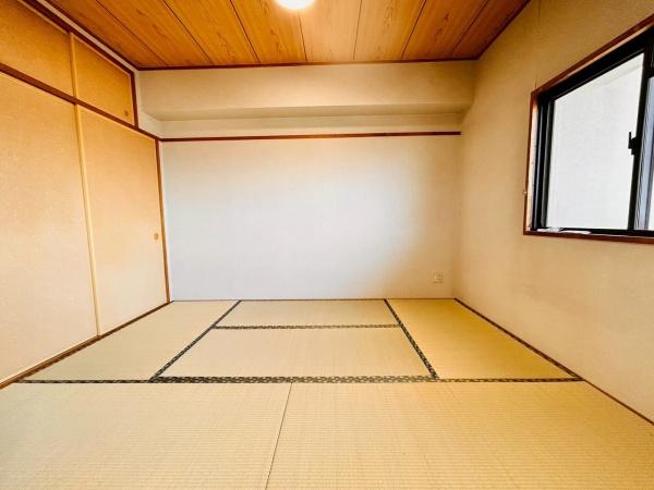 ブリティッシュティンバー尾崎　中古マンション